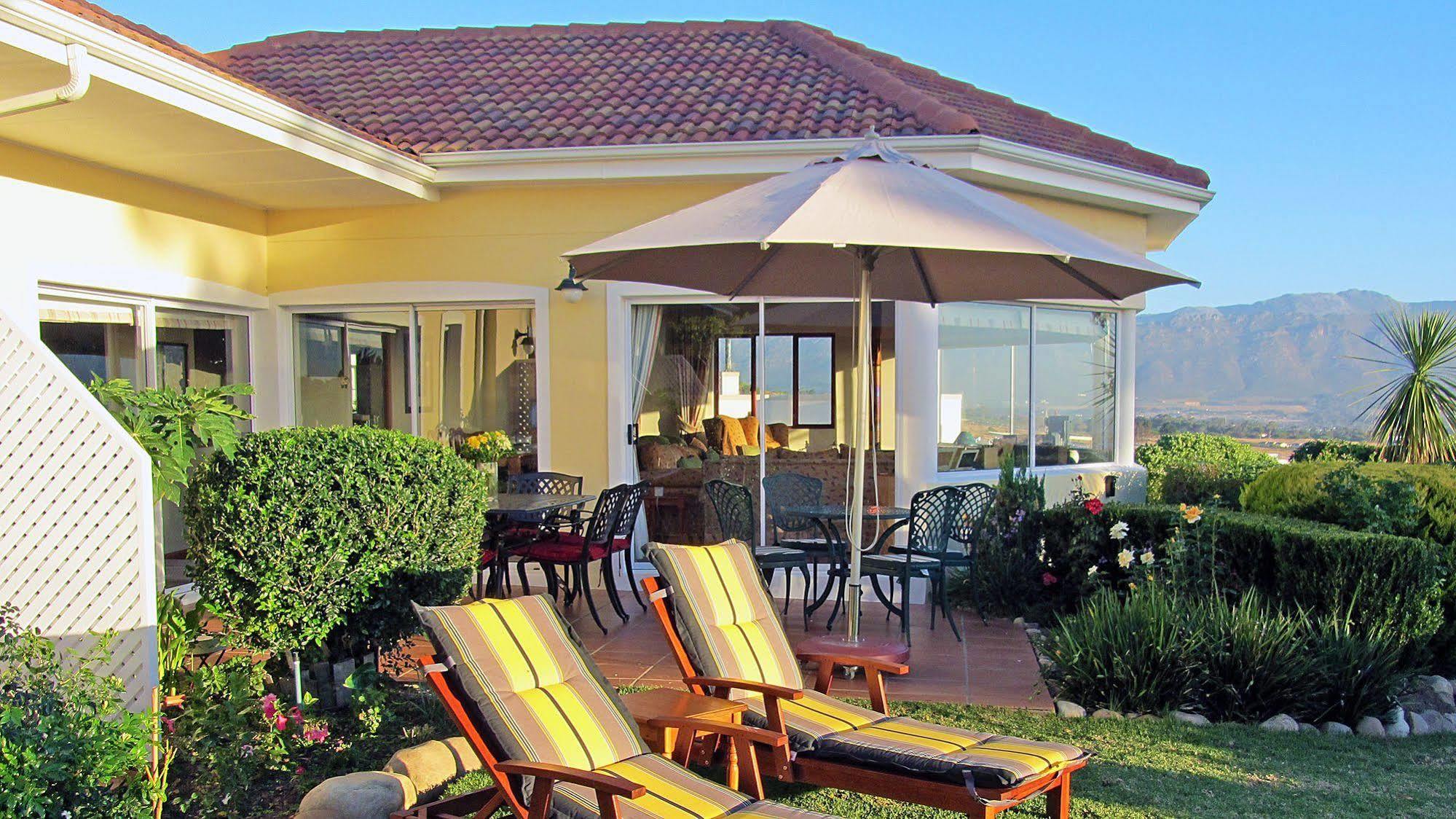 Somerset Sights B&B Somerset West Exterior photo